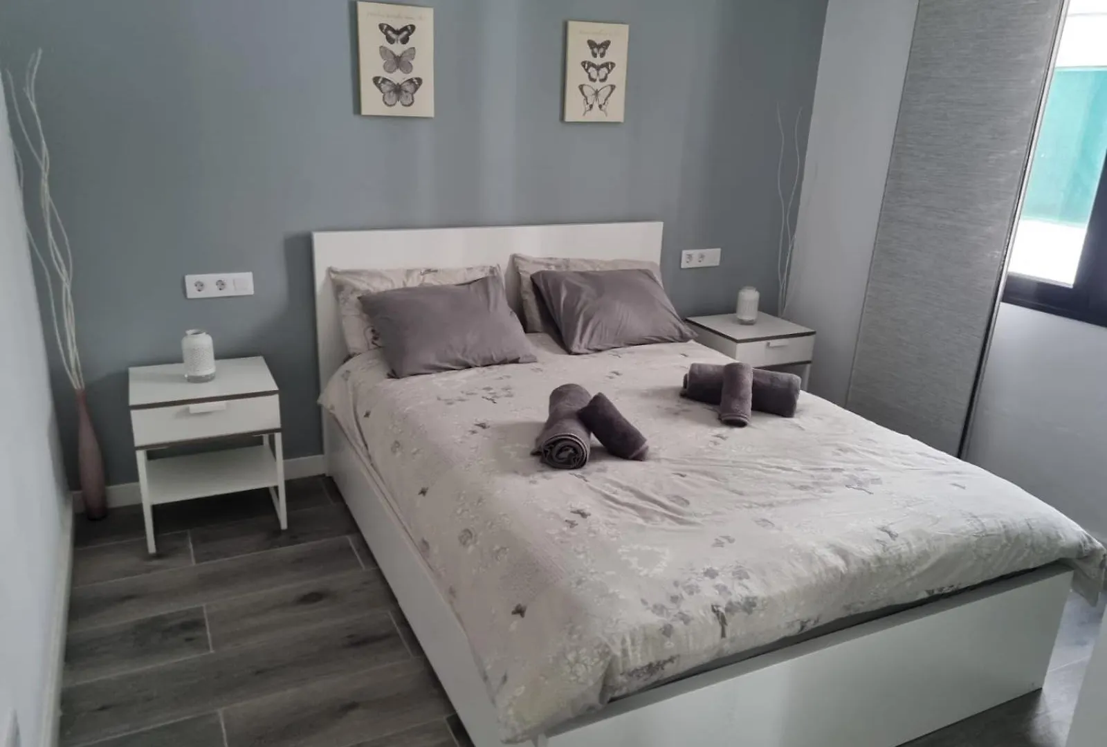 Casa Karlos contacts